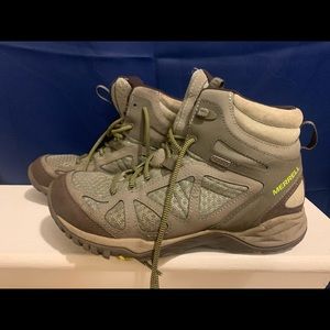 Merrell Womens Hiking boots